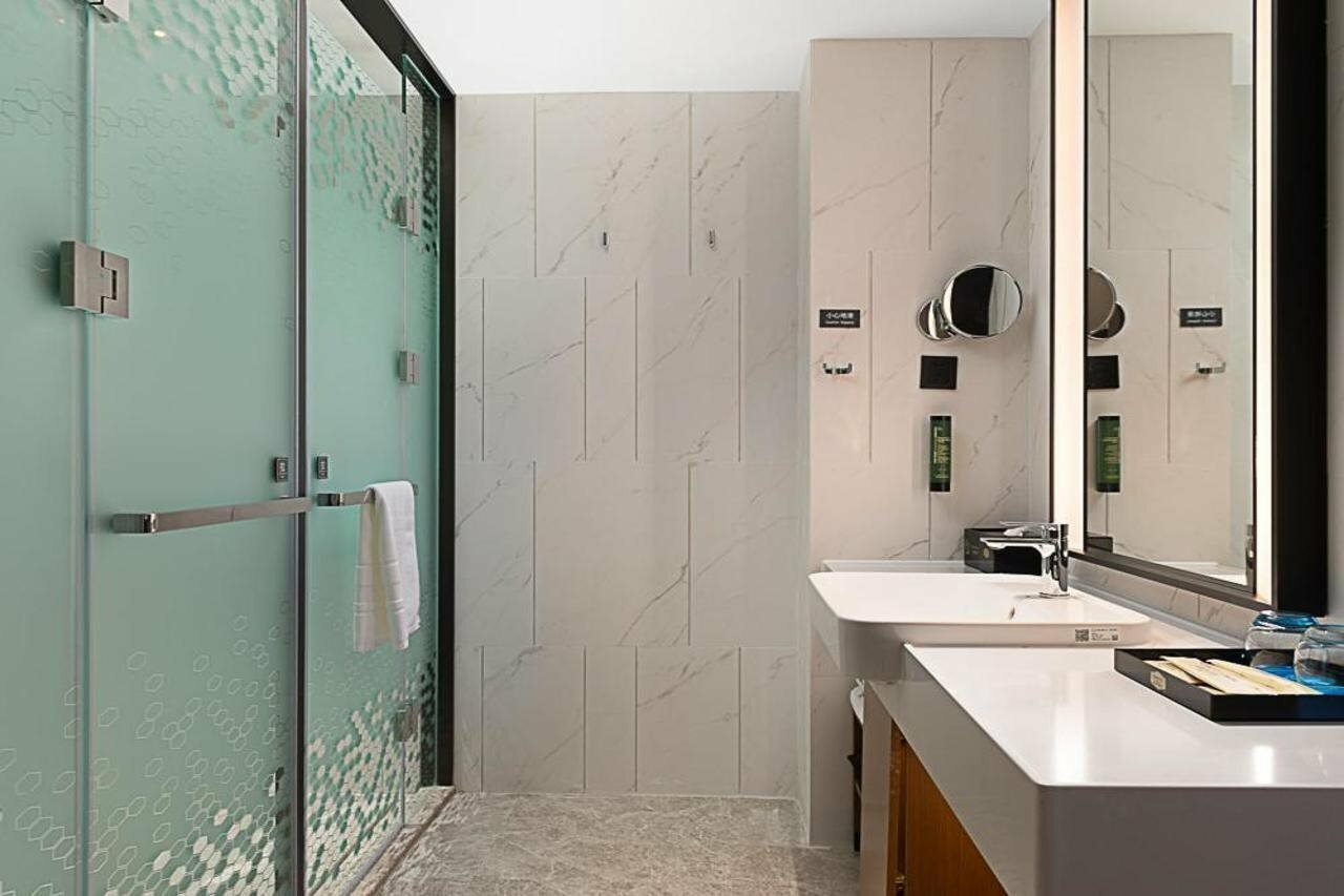 Фото Hampton by Hilton Guangzhou Railway Station