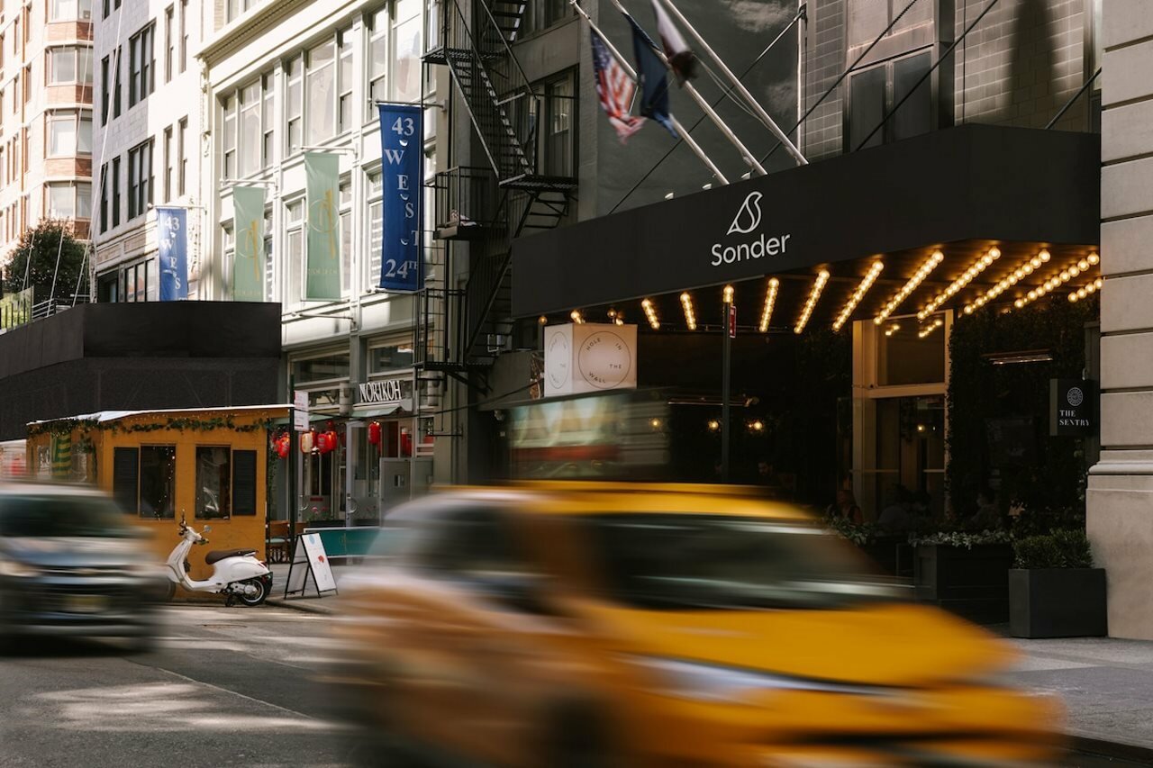 Фото Sonder Henri on 24