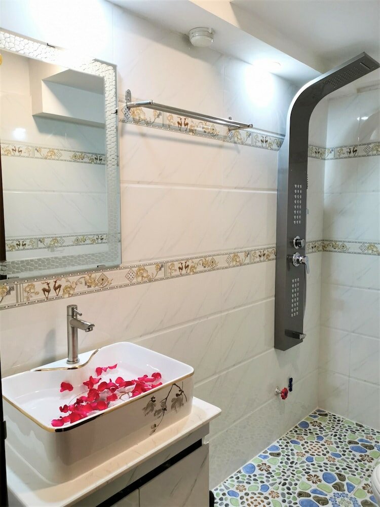 Фото Jasmine Hotel