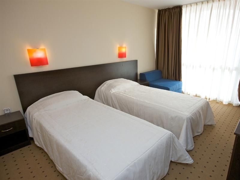 Фото Отель Tropics