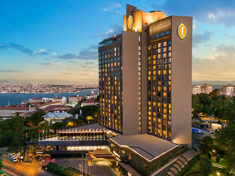 مطعم Veranda Restaurant & Lounge InterContinental Istanbul ، اسطنبول، صورة