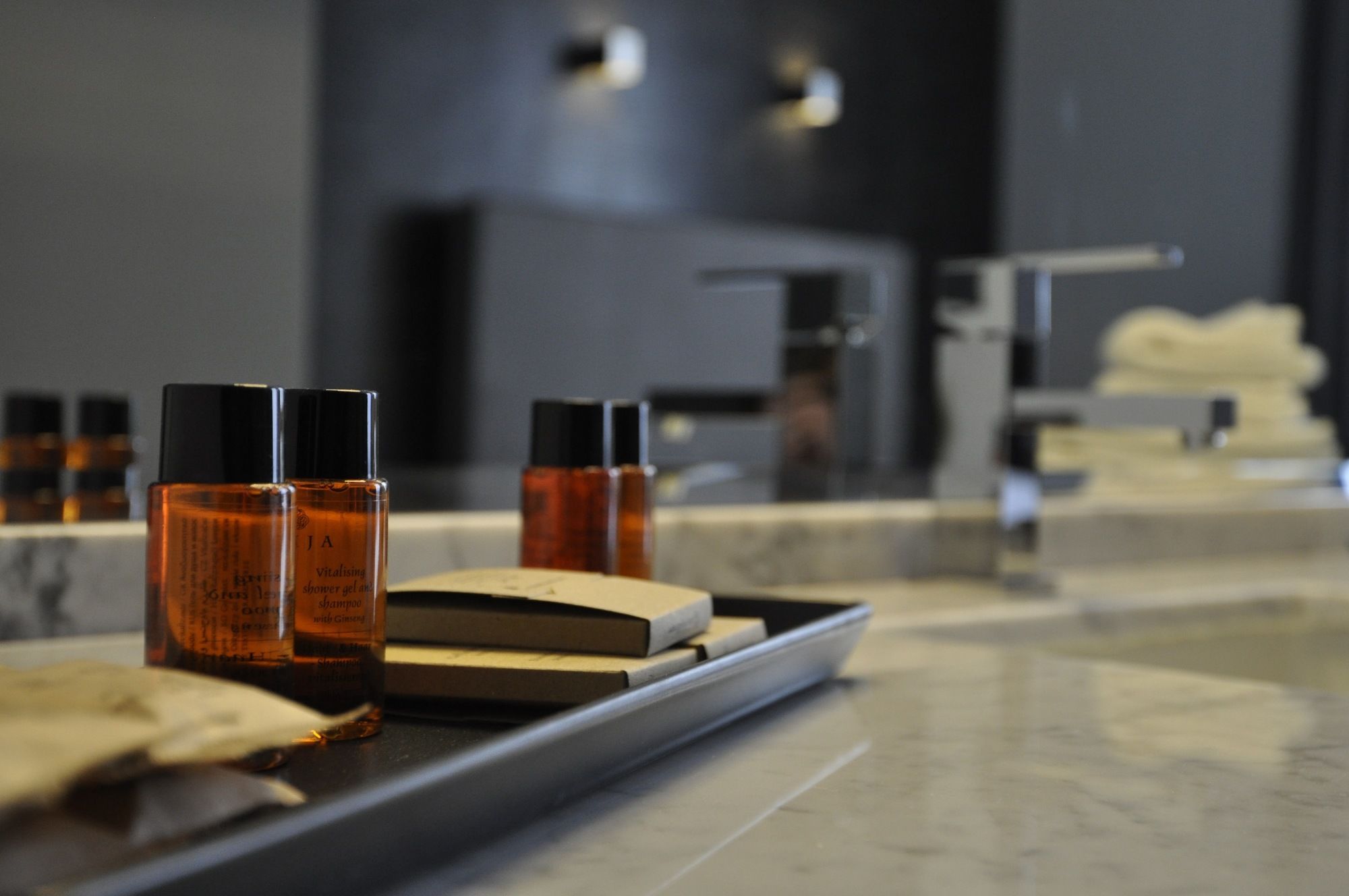 Фото Place 24 Suites & Wellness