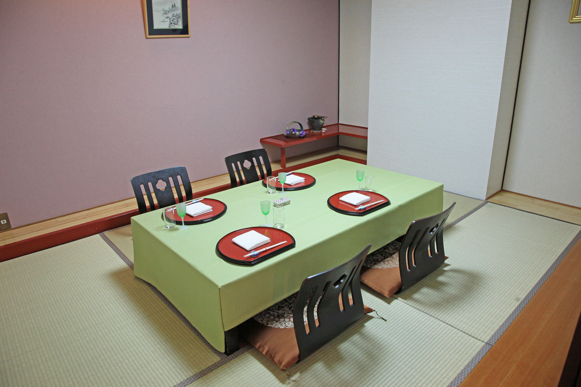 Фото Hotel Monarque Tottori