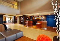 Фото Courtyard by Marriott Raynham