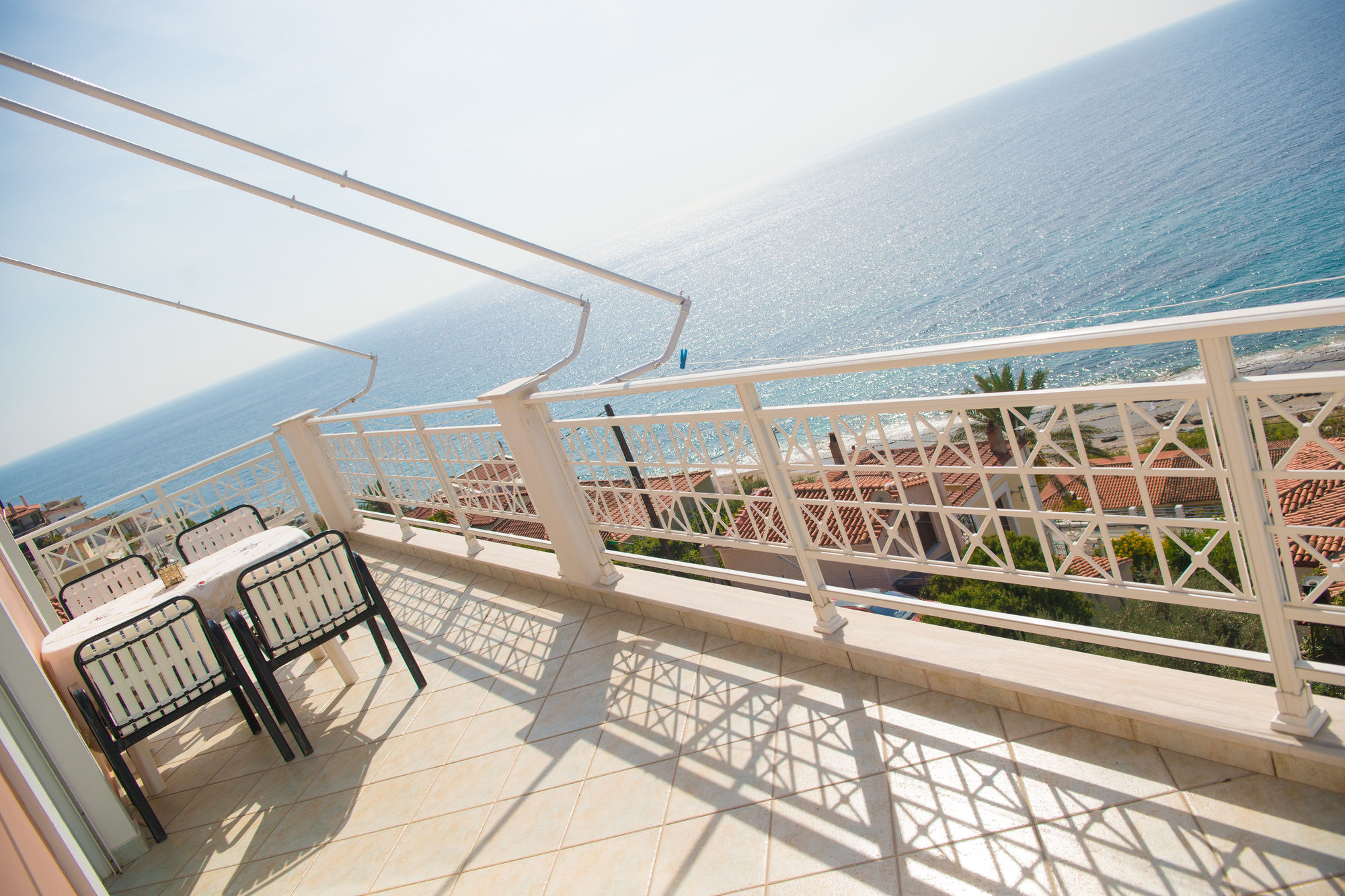 Фото Maria Plomari Apartments