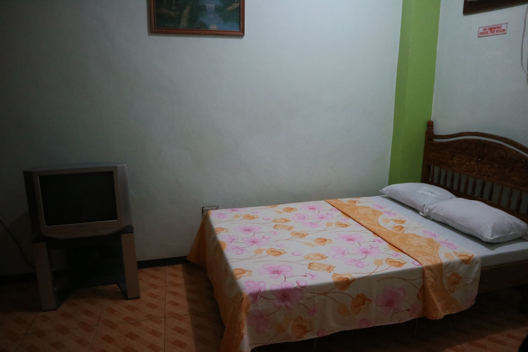 Фото Miles Pension House