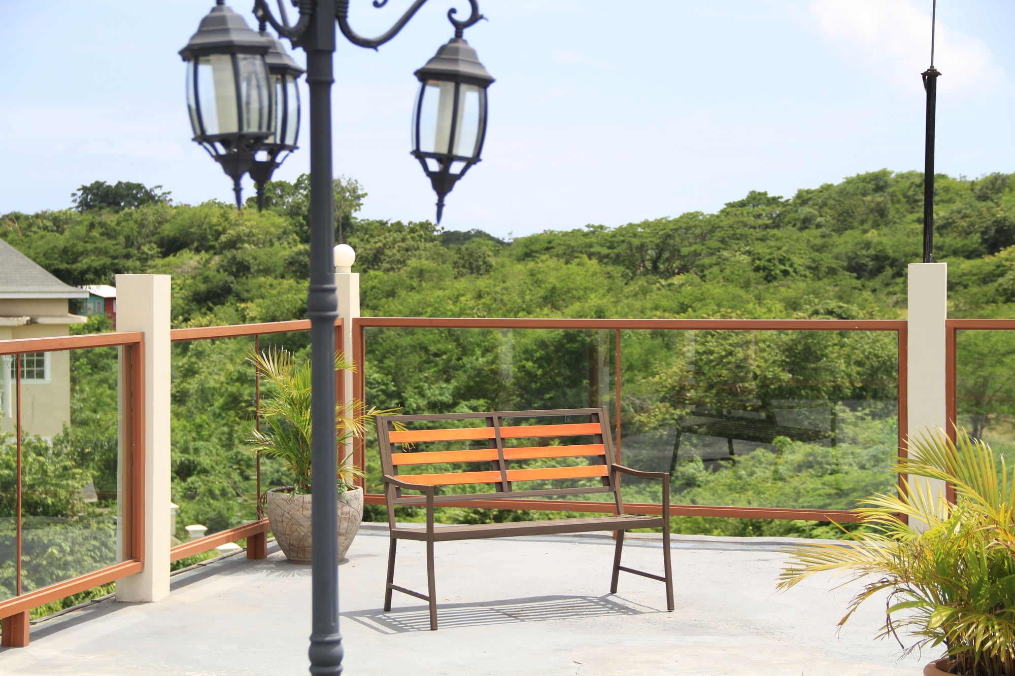 Фото Negril Sky Blue Resorts