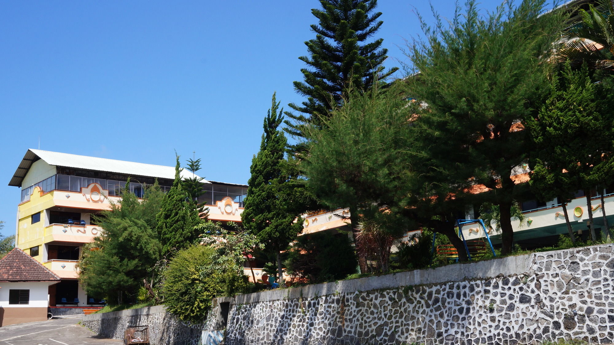 Фото Hotel Surya Indah