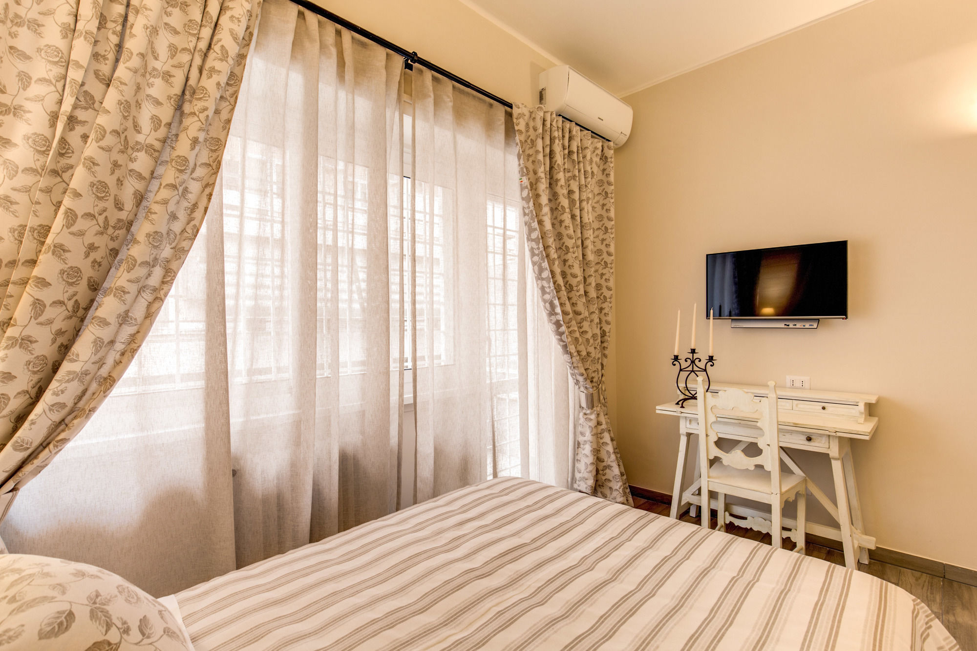 Фото Casa Tua Vaticano Guest House