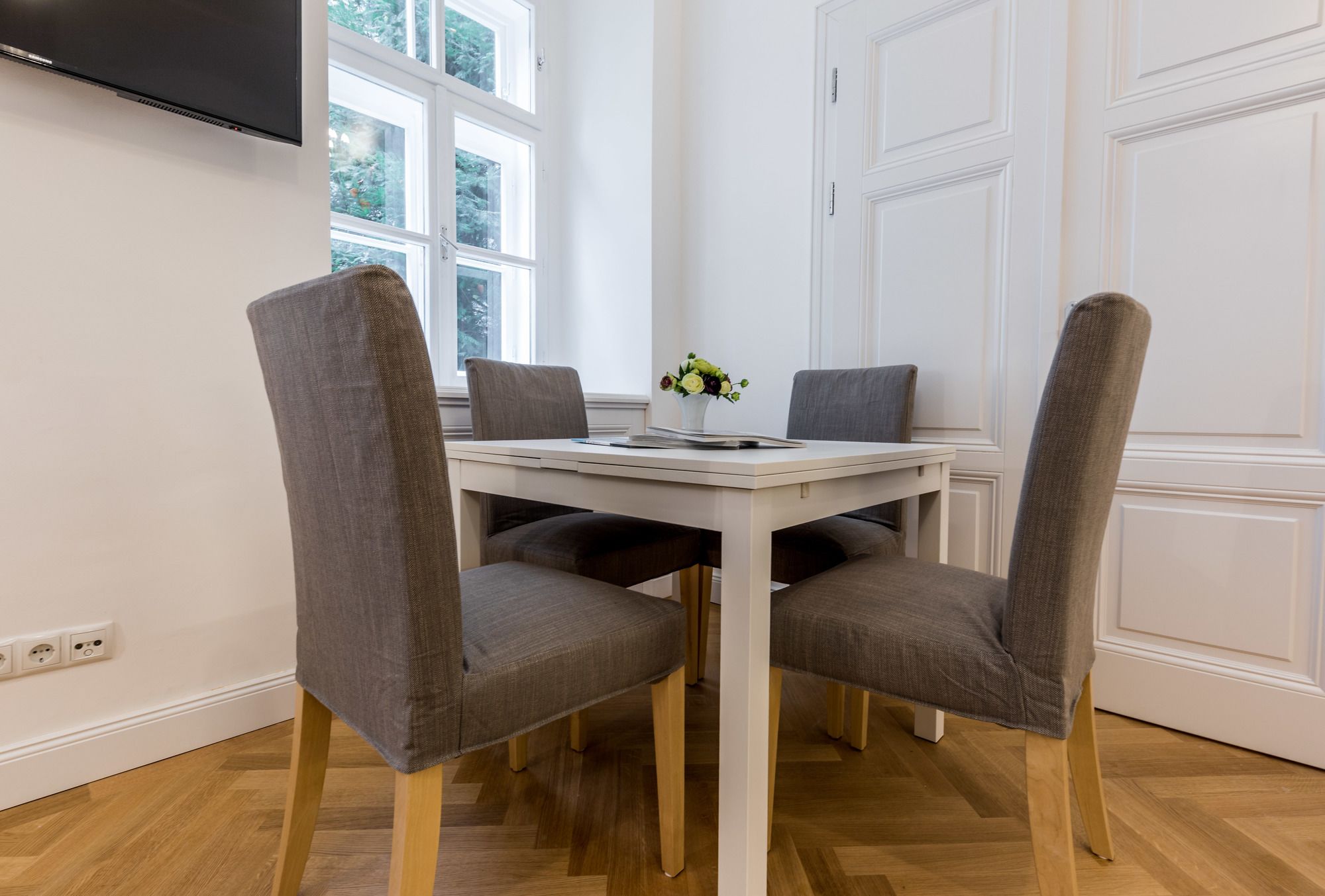 Фото Parkview Residences