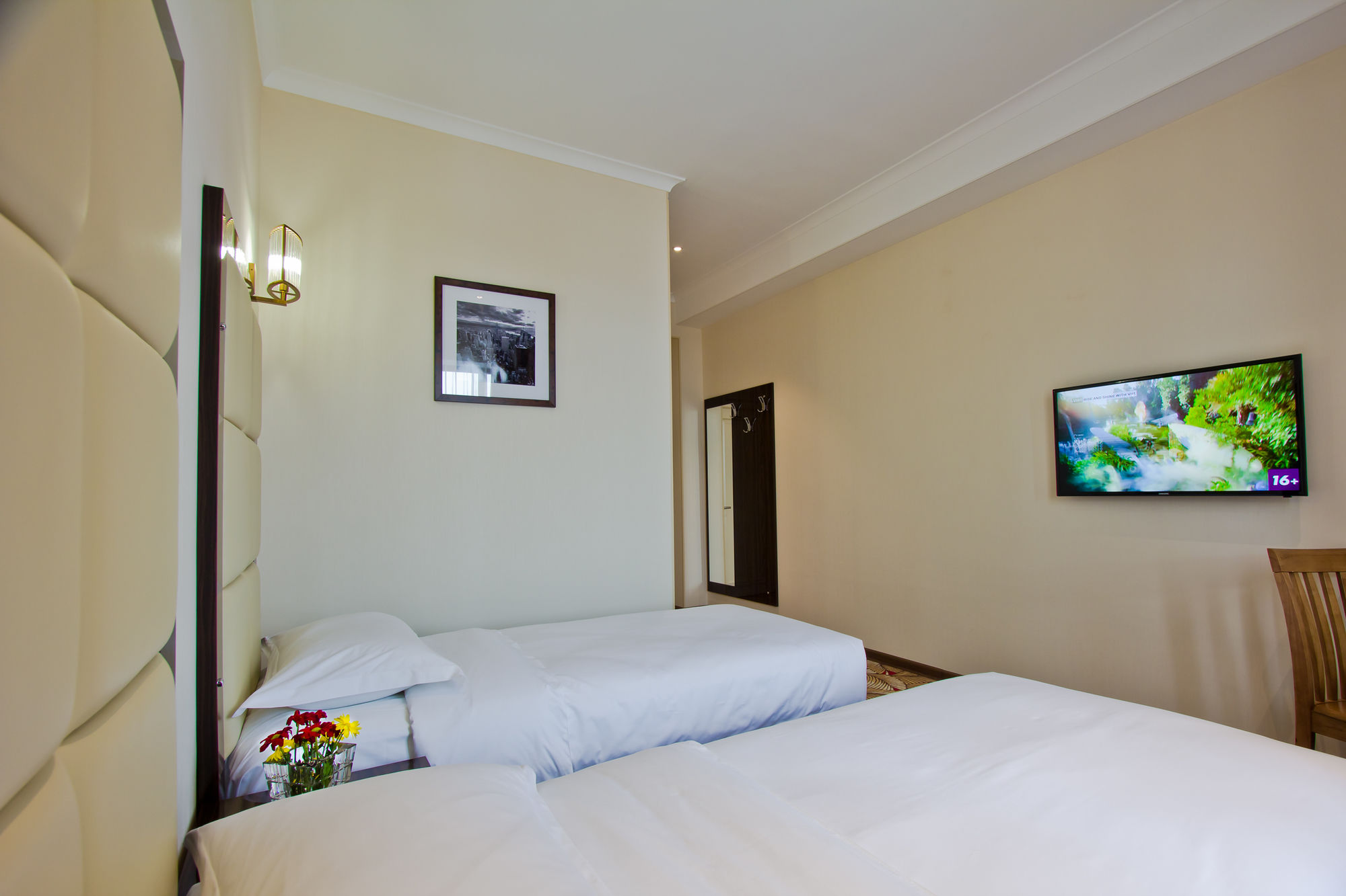 Фото Garden Hotel Bishkek