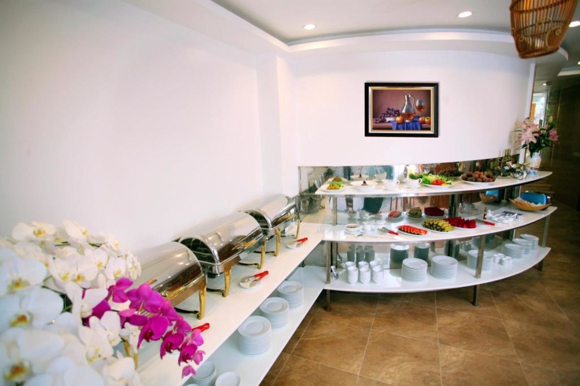 Фото New Space Hotel