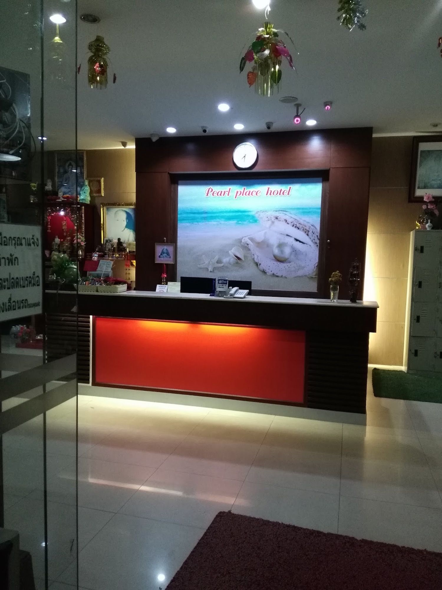 Фото Pearl Place Hotel
