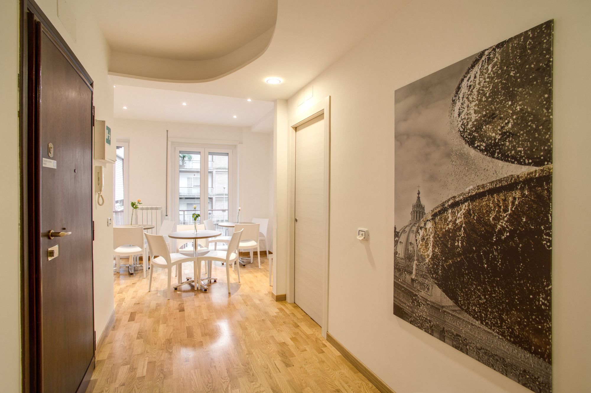 Фото Vatican Rooms Cipro