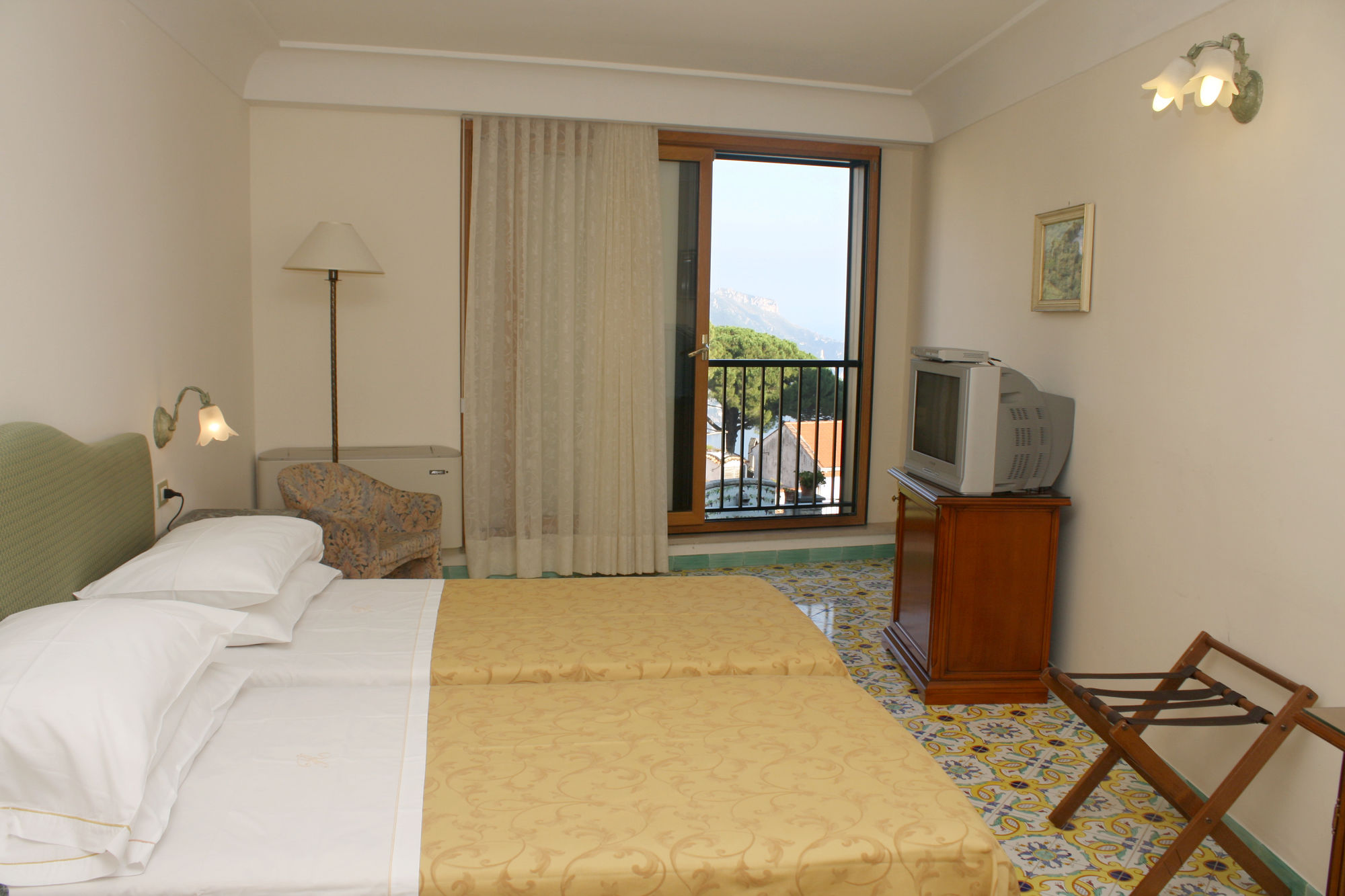 Фото Hotel Rufolo