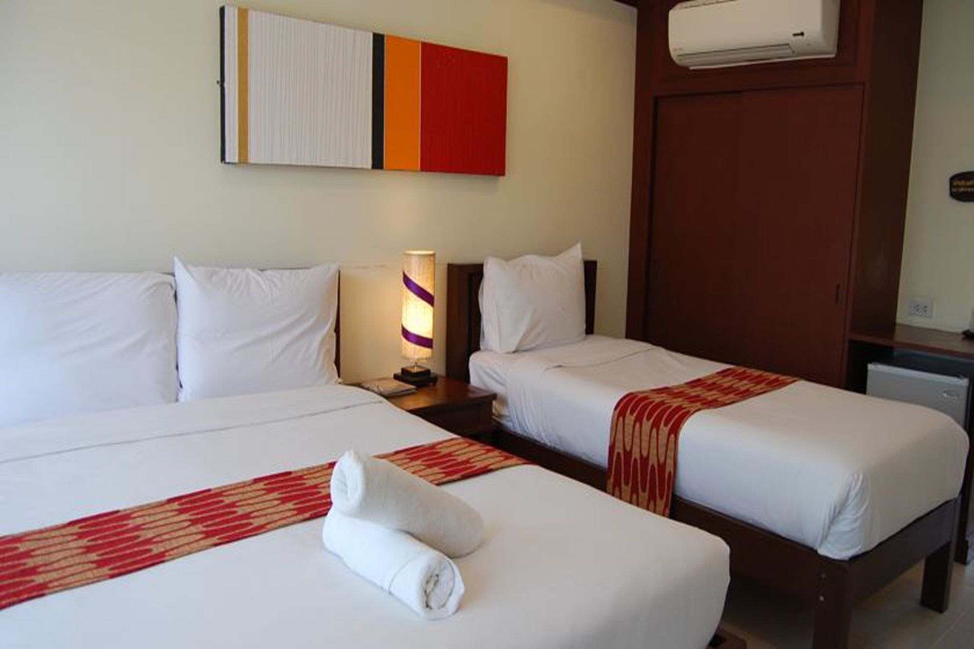 Фото Khon Kaen Orchid Hotel