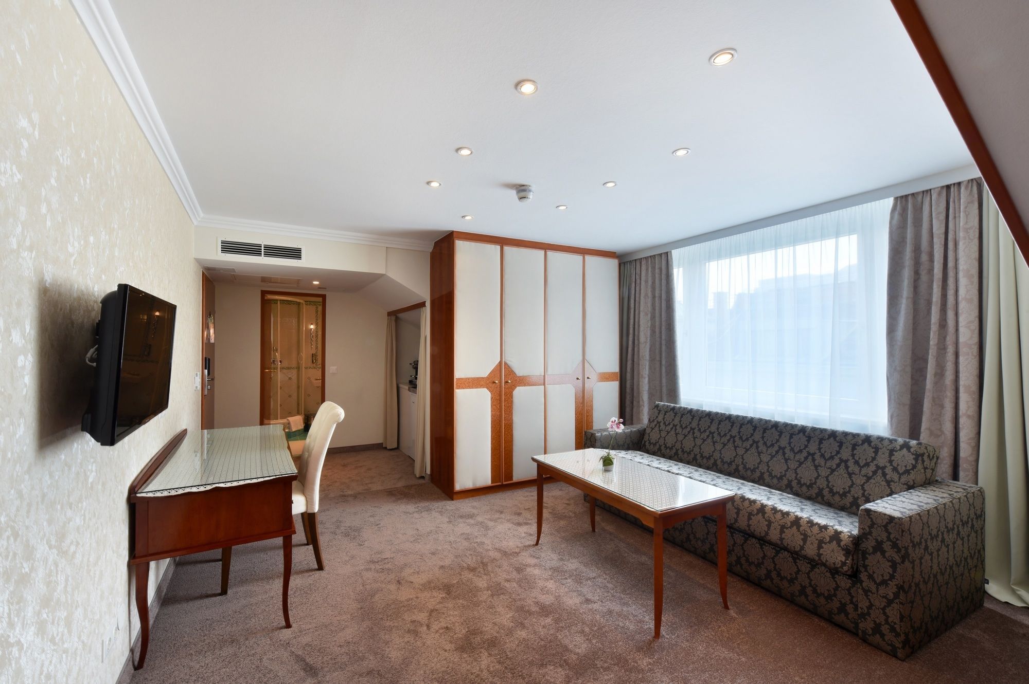 Фото Hotel am Schubertring