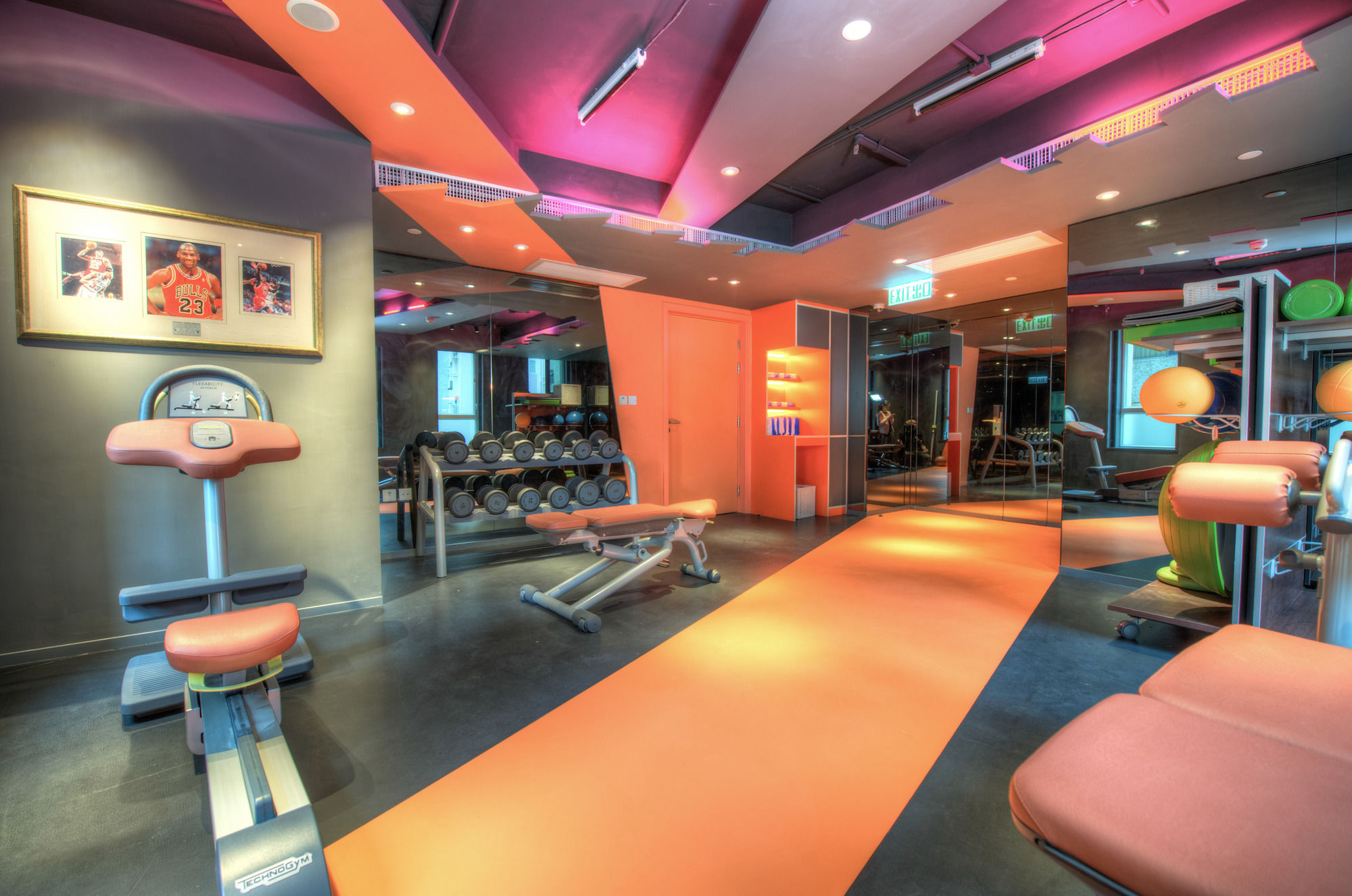 Фото Madera Hollywood