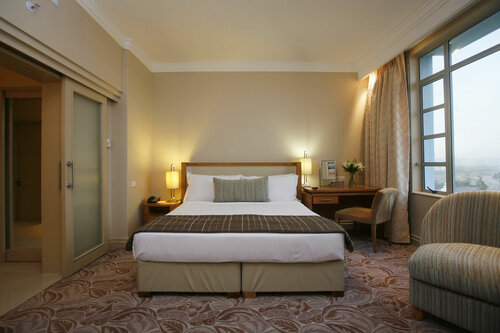 Гостиница Suncoast Hotel & Towers  в Дурбане