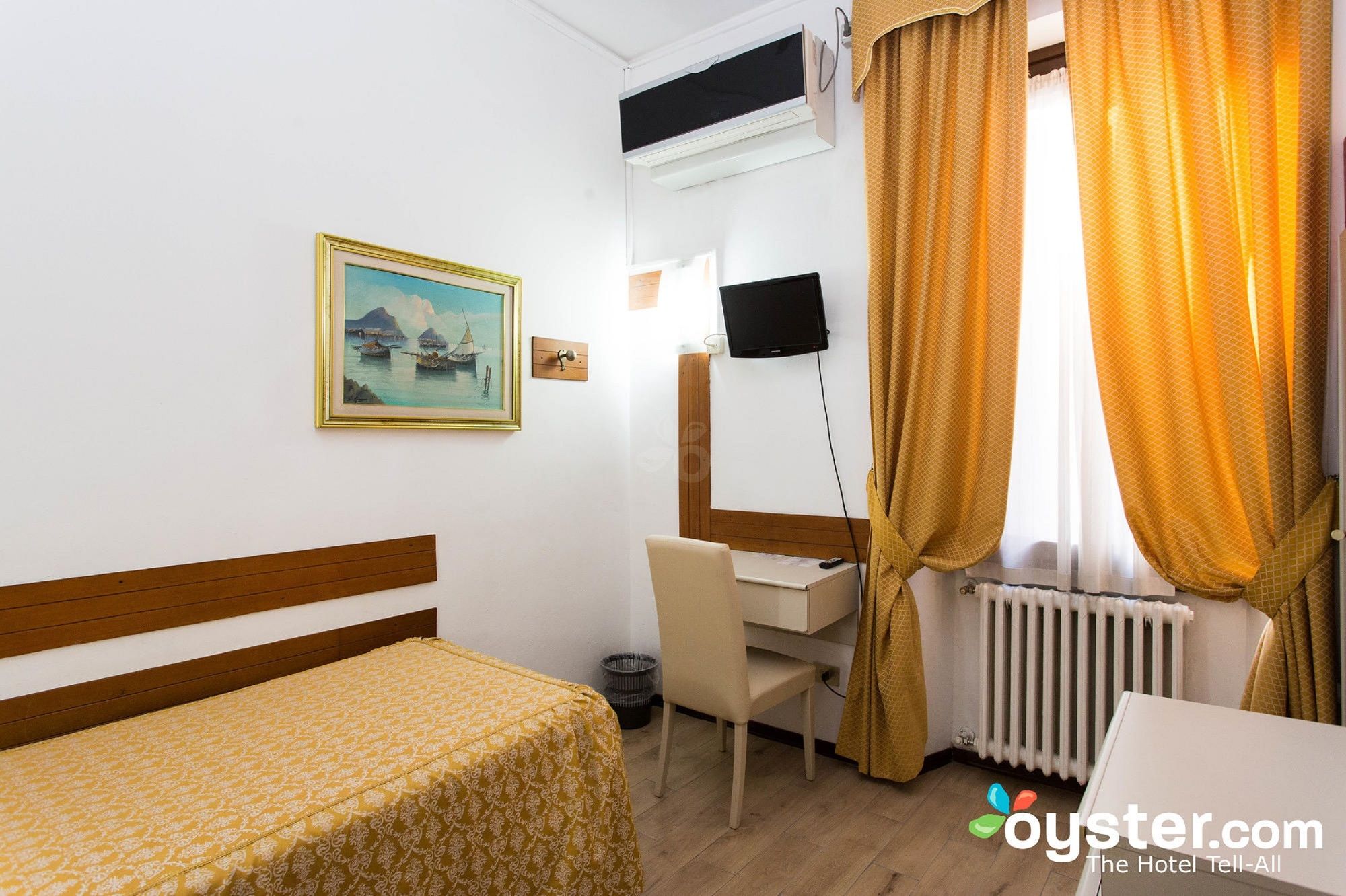 Фото Piccolo Hotel