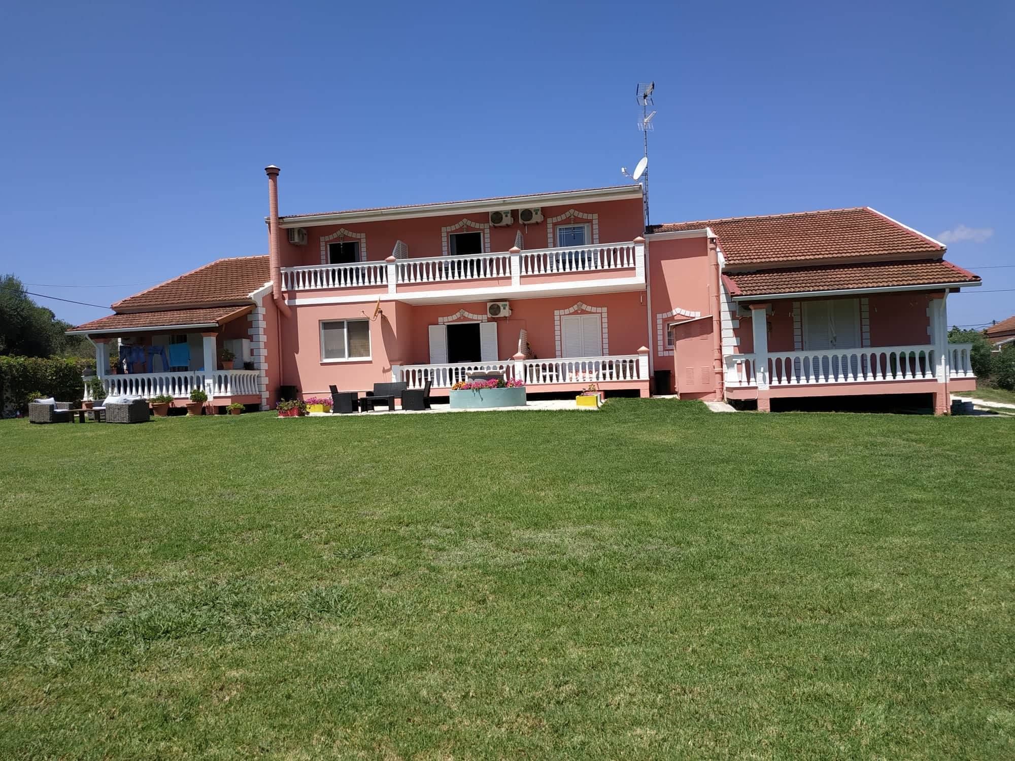 Фото Riposo Studios and Apartments