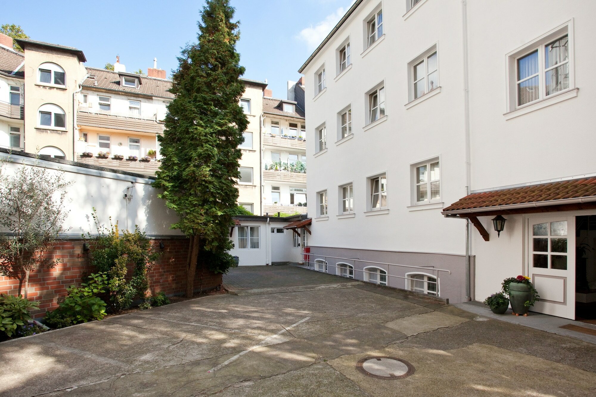 Фото отеля 3