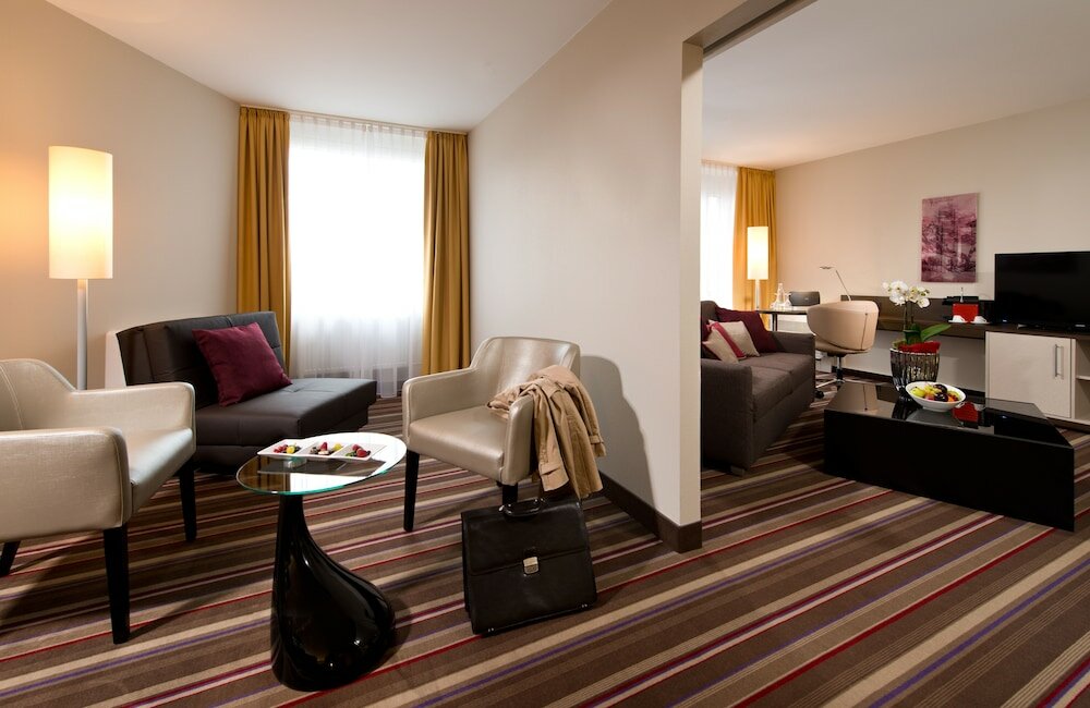 Фото Leonardo Royal Hotel Frankfurt