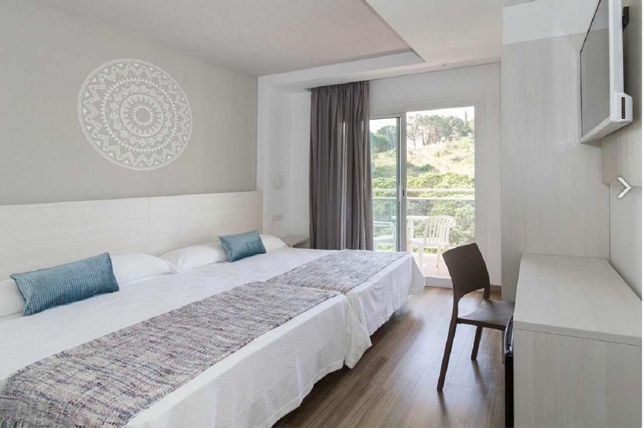 Фото Hotel Oasis Park Splash