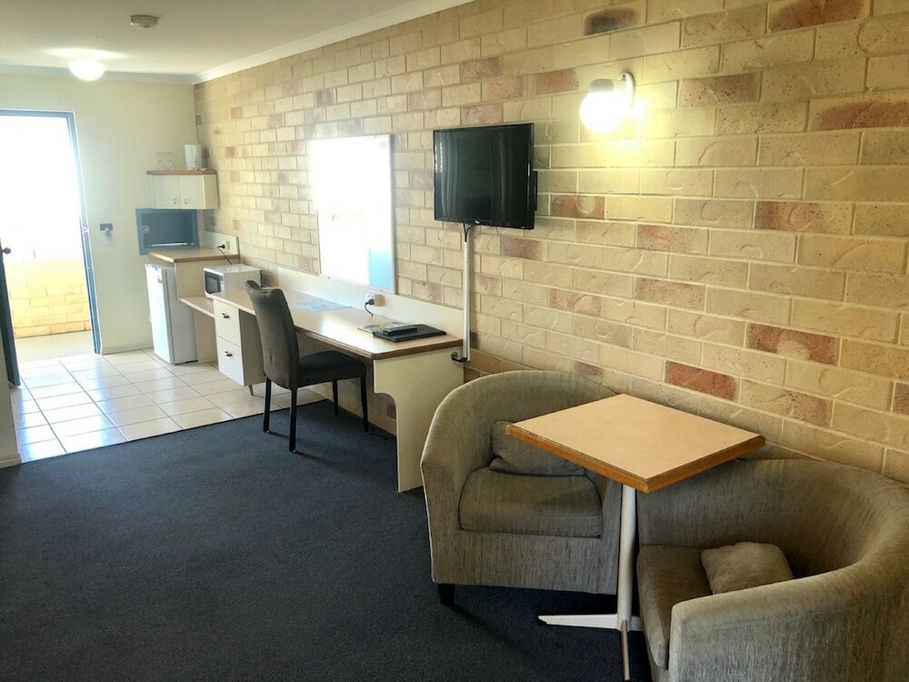 Фото Best Western Ambassador Motor Lodge