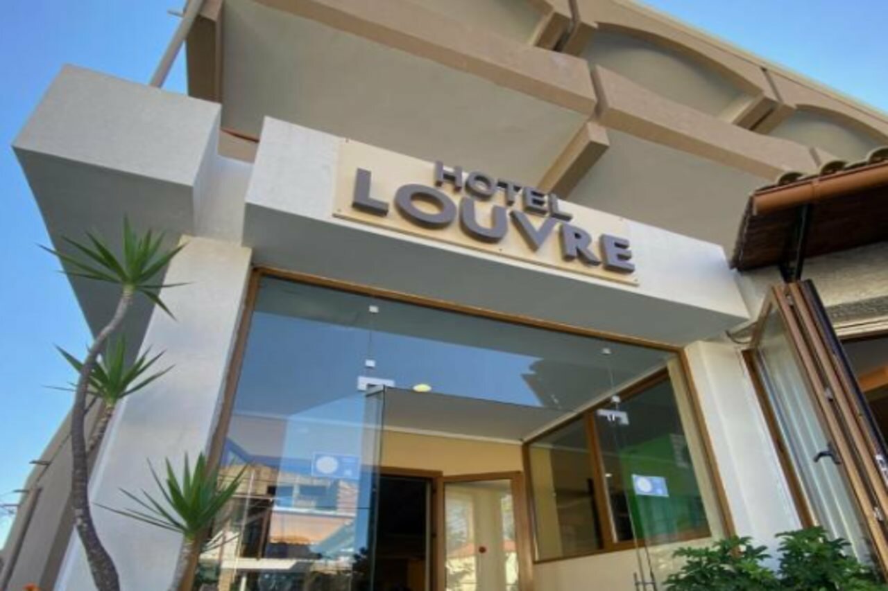 Фото отеля 2