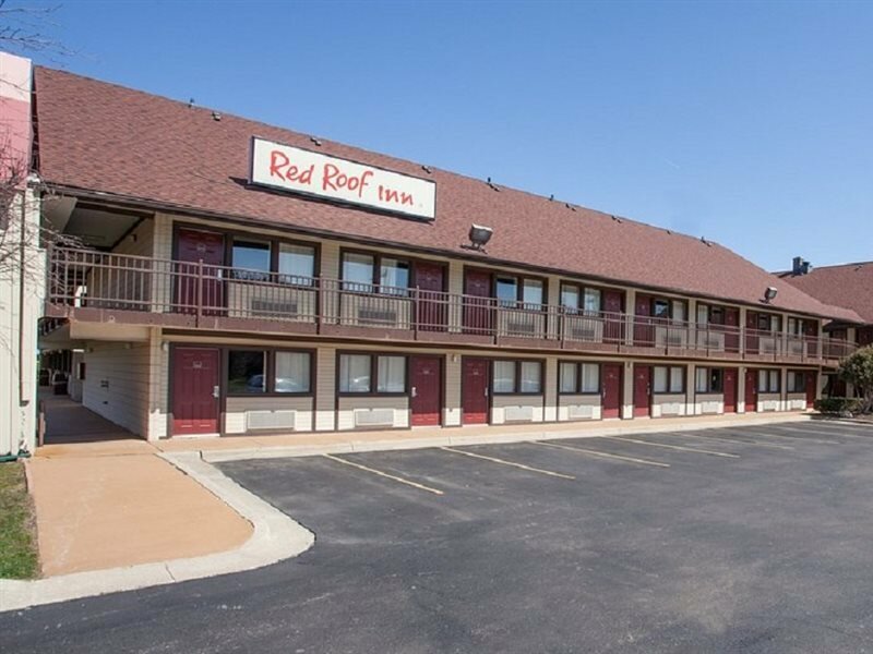 Фото Red Roof Inn Ann Arbor - University of Michigan South