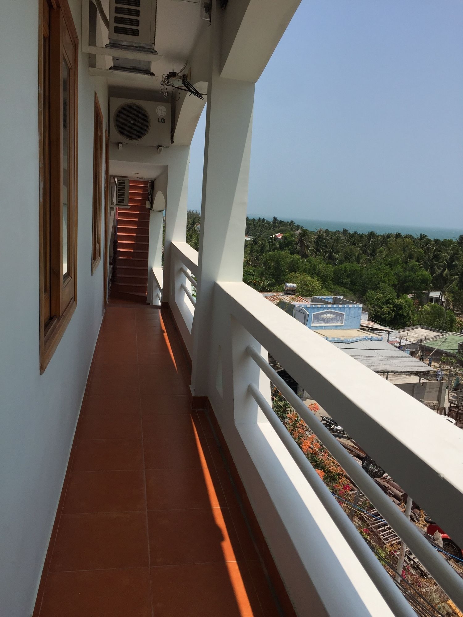 Фото Viet's Hotel