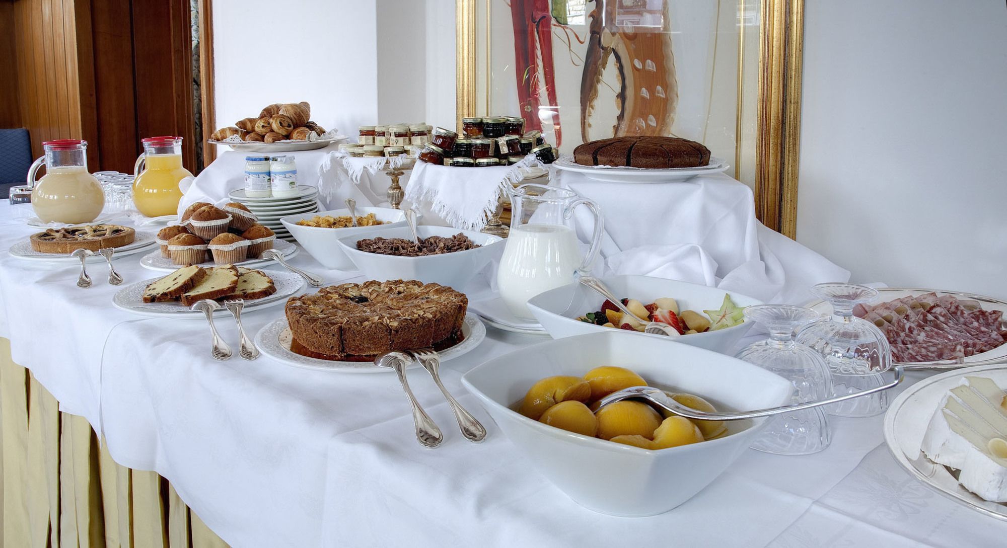 Фото Отель Cortina