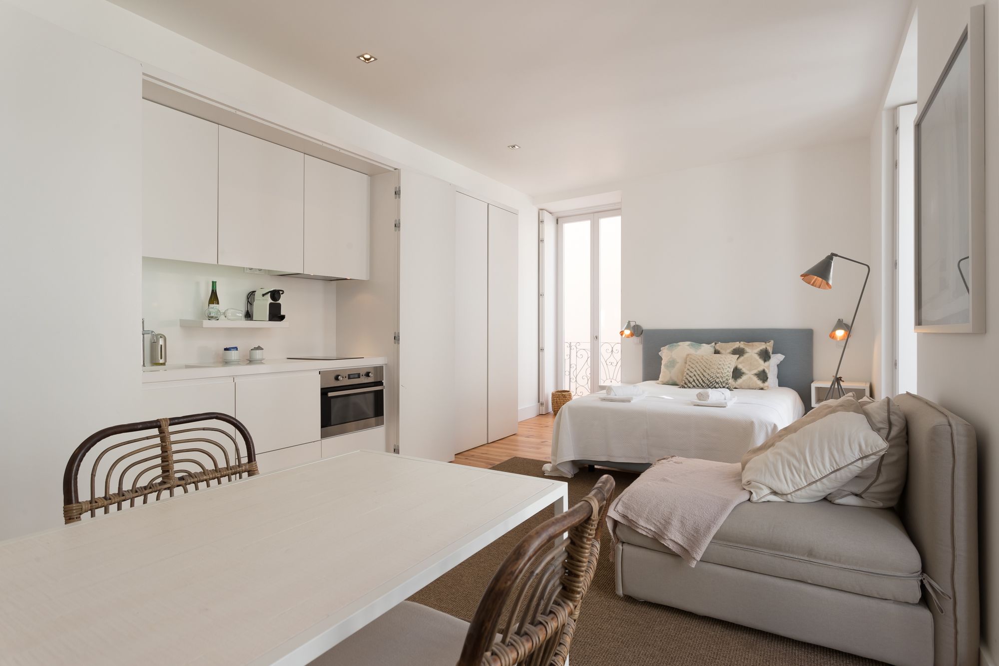 Фото Chiado Studio and One-Bedroom Apartment - by Lu Holidays