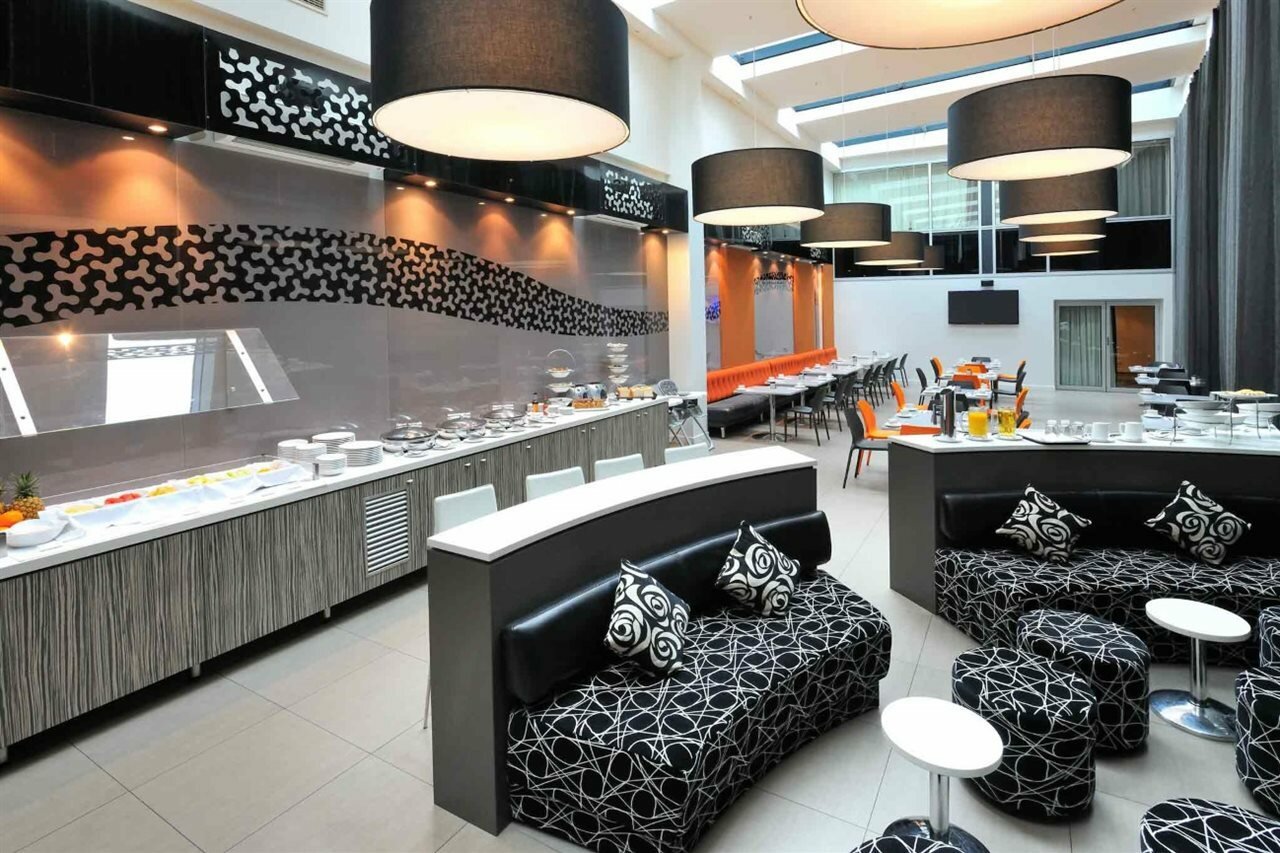 Фото Mercure Melbourne Therry Street