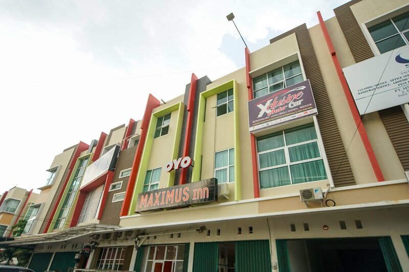 Гостиница Oyo 251 The Maximus Inn Hotel в Палембанге