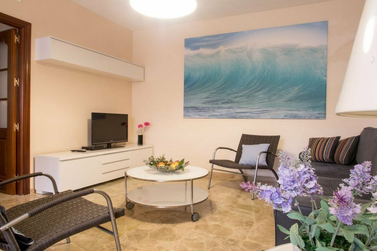 Фото Apartments Duque de Hornachuelos