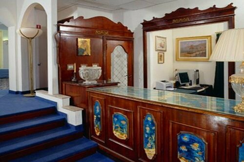 Гостиница Hotel Maremonti в Габичче-Маре