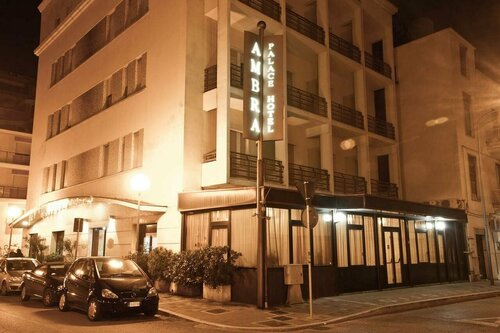 Гостиница Phi Hotel Ambra в Пескаре