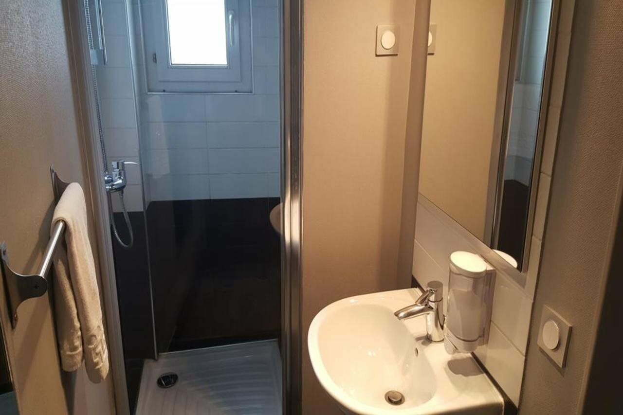 Фото Café hôtel de l'Avenir