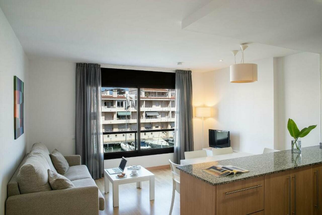 Фото Pierre & Vacances Empuriabrava Marina