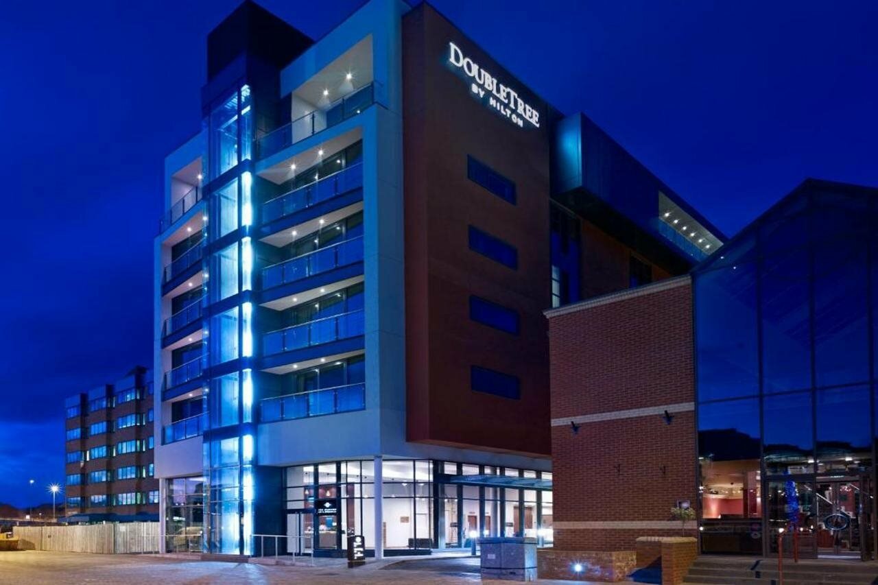 Фото DoubleTree by Hilton Hotel Lincoln