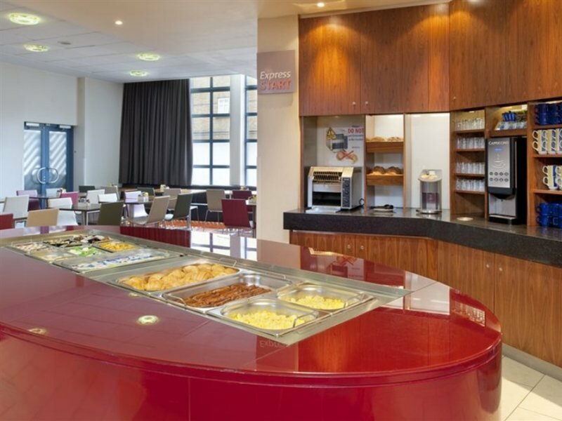 Фото Holiday Inn Express London City, an Ihg Hotel