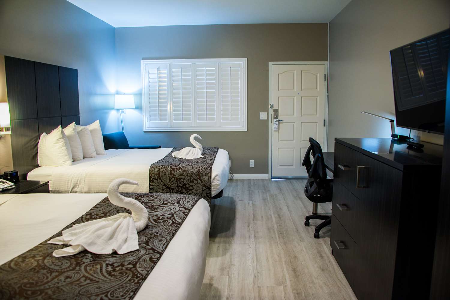 Фото SureStay Plus by Best Western Santa Clara Silicon Valley