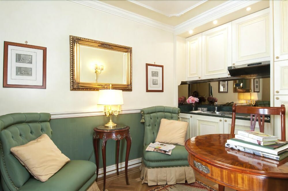 Фото Petit Palais Hotel De Charme