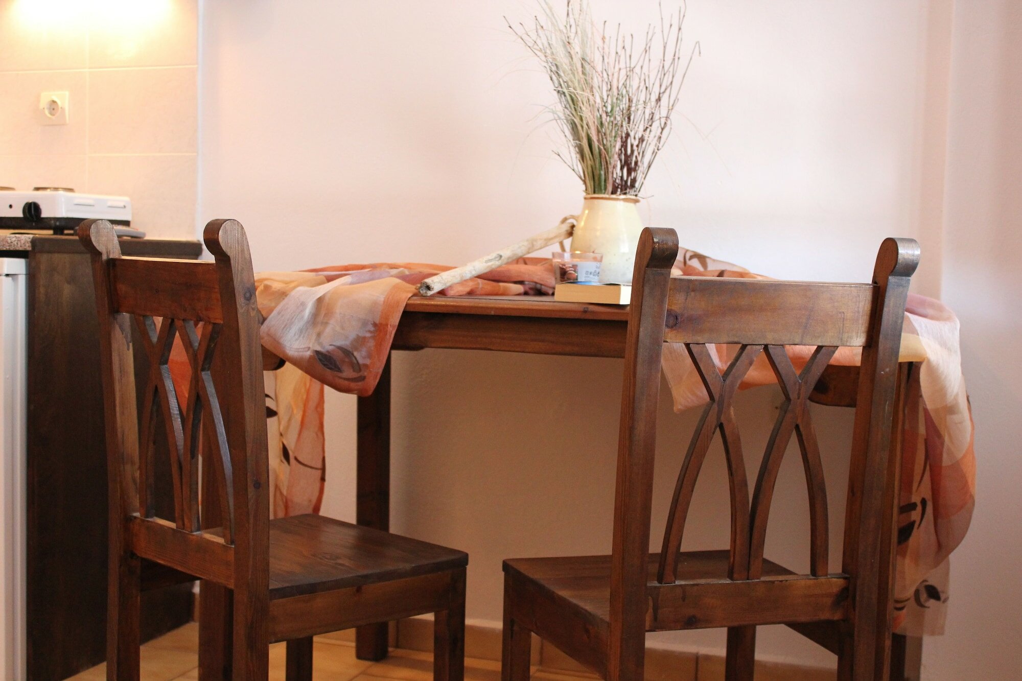 Фото Vrachia Studios & Apartments