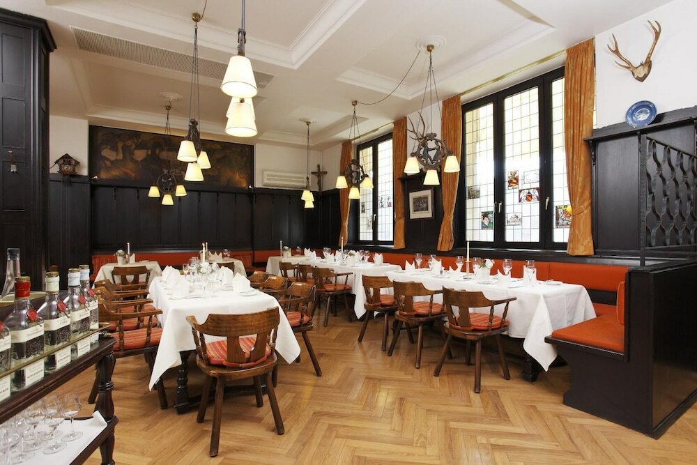 Фото Schlosshotel Karlsruhe