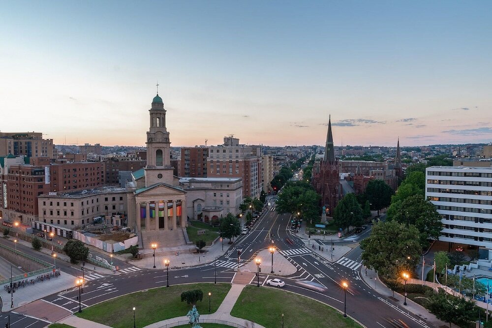 Фото Hotel Zena, a Viceroy Urban Retreat