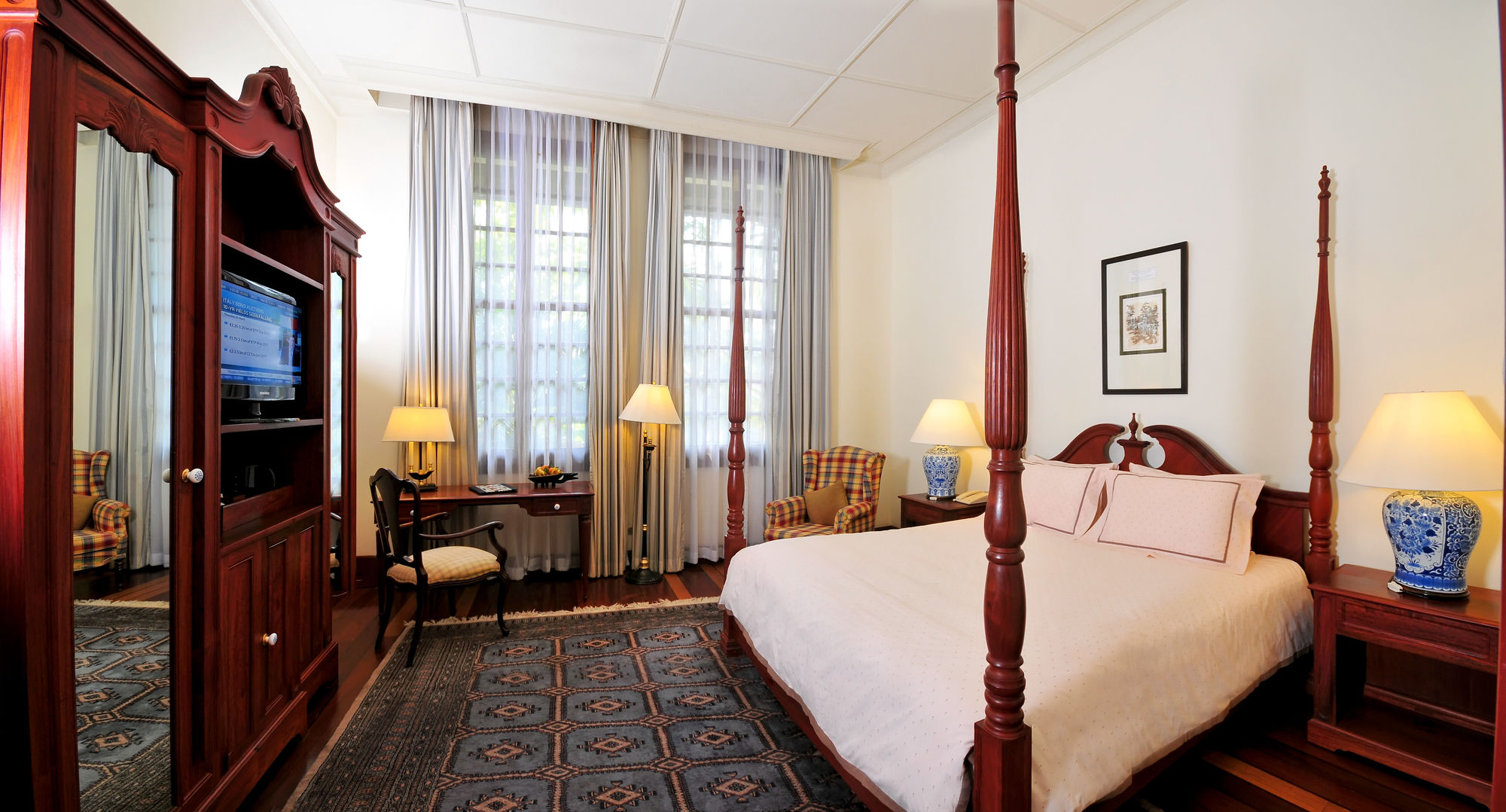 Фото Settha Palace Hotel