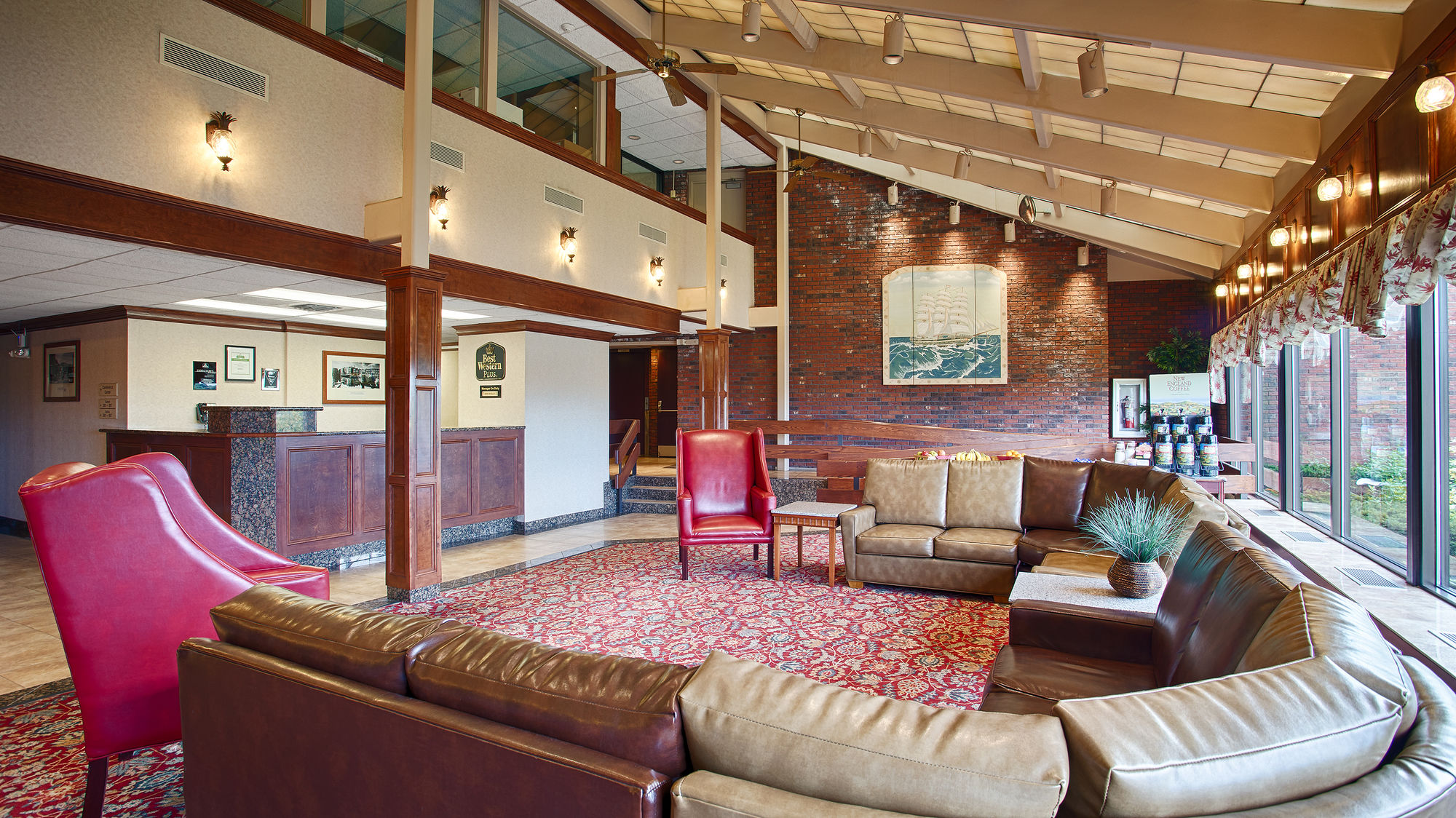 Фото Best Western Plus Portsmouth Hotel & Suites